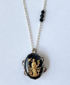 Vintage Intaglio Glass Asian Scene Necklace